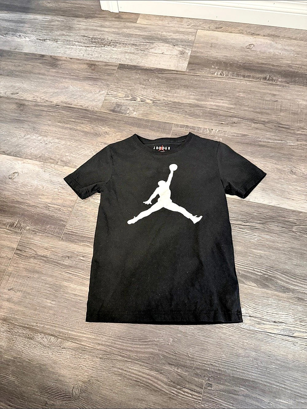 Jordan Jumpman Logo Graphic T-Shirt Kids Graphic Tee Black & White Size Medium
